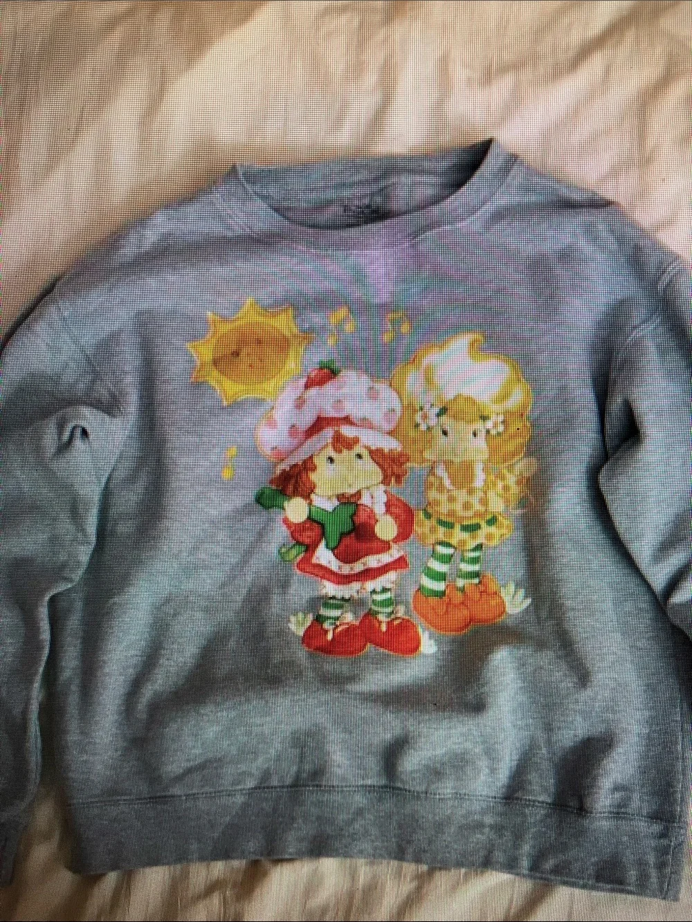 Gray Graphic Crewneck Sweatshirt with Strawberry Characters